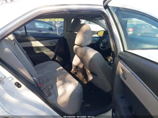 5YFBURHE3GP486448 2016 TOYOTA COROLLA - Image 8