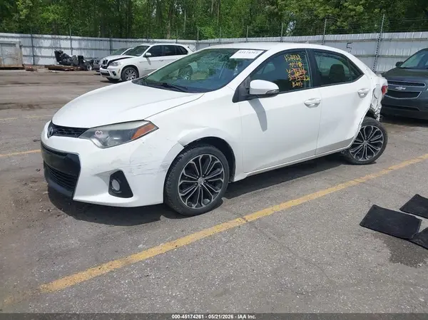 5YFBURHE3GP487664 2016 TOYOTA COROLLA - Image 2