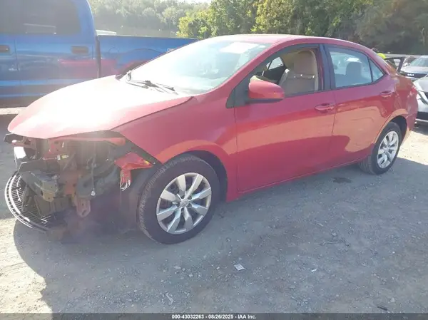 5YFBURHE3GP500249 2016 TOYOTA COROLLA - Image 2