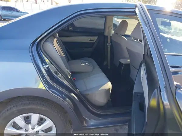 5YFBURHE3GP500865 2016 TOYOTA COROLLA - Image 8