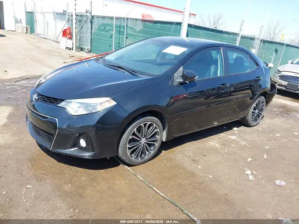 5YFBURHE3GP503037 2016 TOYOTA COROLLA - Image 2