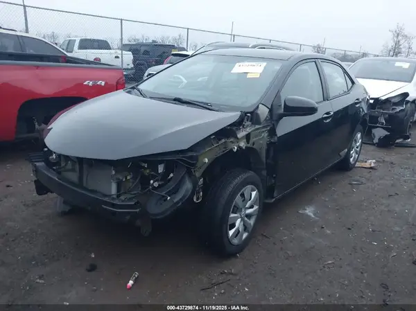 5YFBURHE3GP503684 2016 TOYOTA COROLLA - Image 2