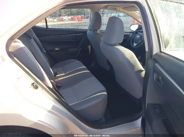 5YFBURHE3GP508075 2016 TOYOTA COROLLA - Image 8