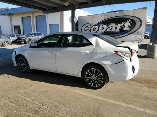 5YFBURHE3GP511641 2016 TOYOTA COROLLA - Image 2