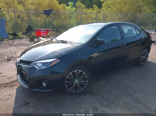 5YFBURHE3GP515625 2016 TOYOTA COROLLA - Image 2