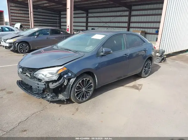 5YFBURHE3GP532666 2016 TOYOTA COROLLA - Image 2