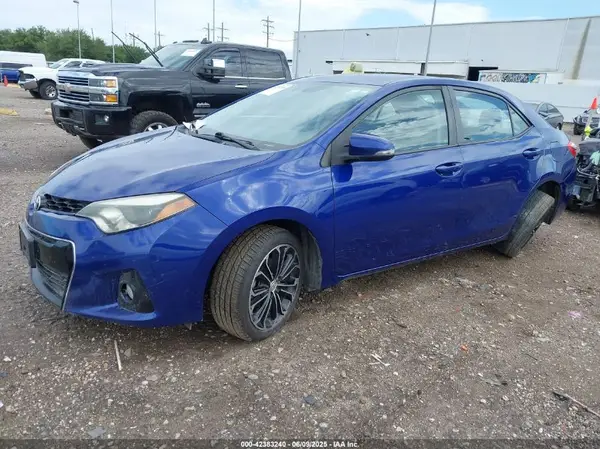 5YFBURHE3GP535664 2016 TOYOTA COROLLA - Image 2
