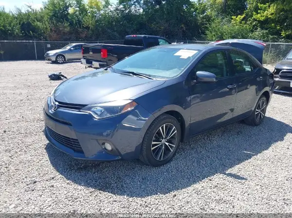 5YFBURHE3GP544557 2016 TOYOTA COROLLA - Image 2