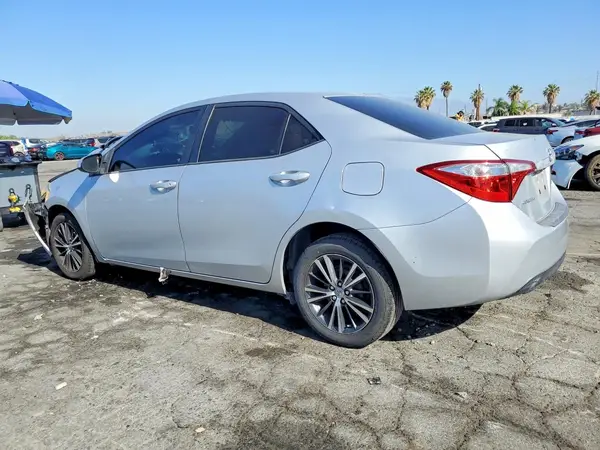 5YFBURHE3GP550293 2016 TOYOTA COROLLA - Image 2