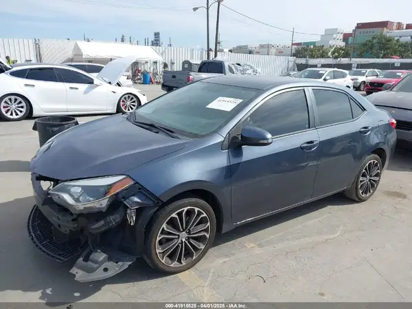 5YFBURHE3GP552142 2016 TOYOTA COROLLA - Image 2