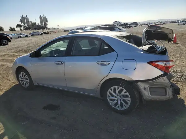 5YFBURHE3GP558071 2016 TOYOTA COROLLA - Image 2