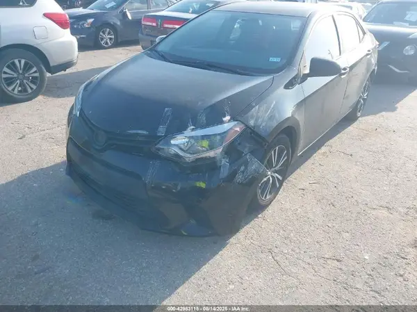 5YFBURHE3GP562654 2016 TOYOTA COROLLA - Image 2