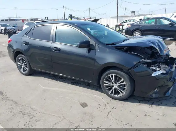 5YFBURHE3GP564629 2016 TOYOTA COROLLA - Image 1