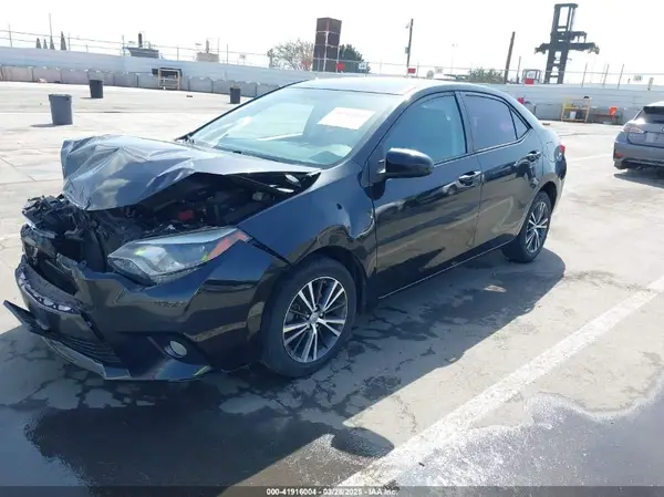 5YFBURHE3GP564629 2016 TOYOTA COROLLA - Image 2