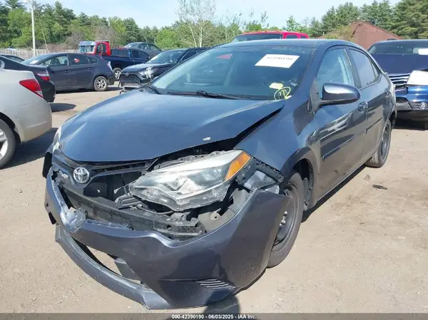 5YFBURHE3GP564887 2016 TOYOTA COROLLA - Image 2
