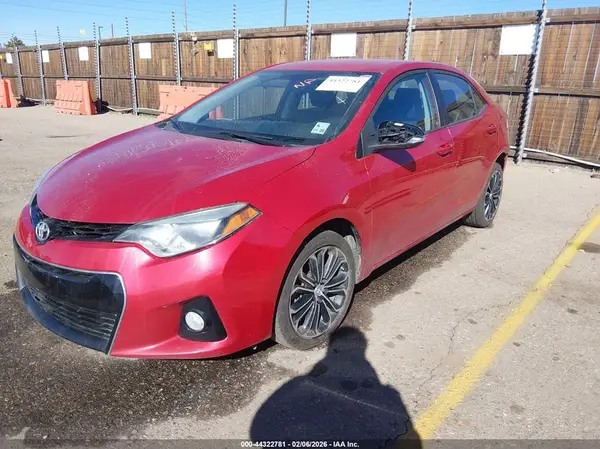 5YFBURHE3GP564999 2016 TOYOTA COROLLA - Image 2