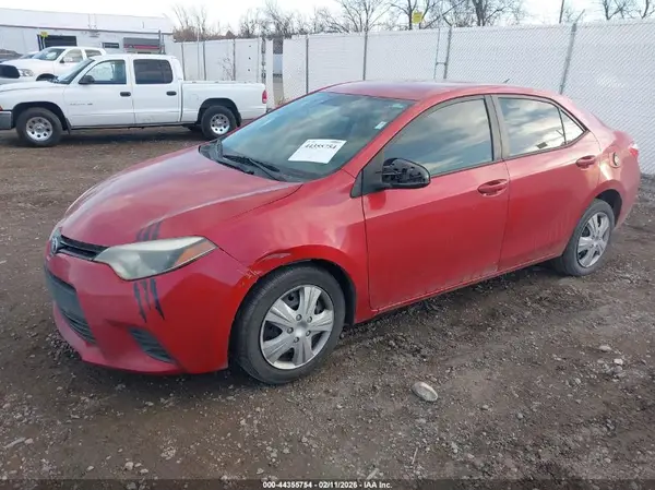 5YFBURHE3GP567675 2016 TOYOTA COROLLA - Image 2