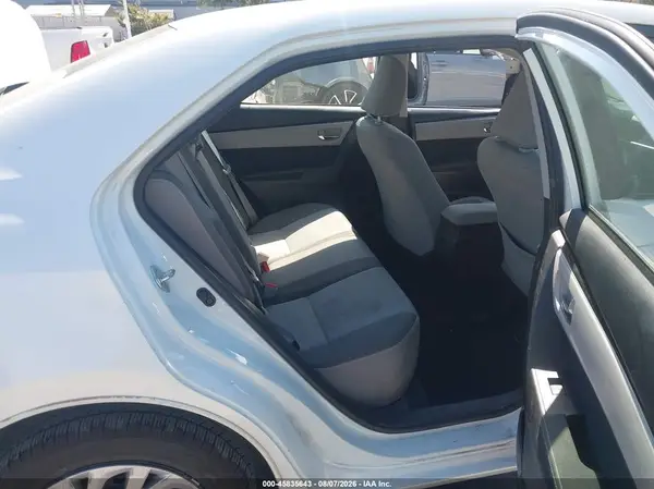 5YFBURHE3HP575440 2017 TOYOTA COROLLA - Image 8