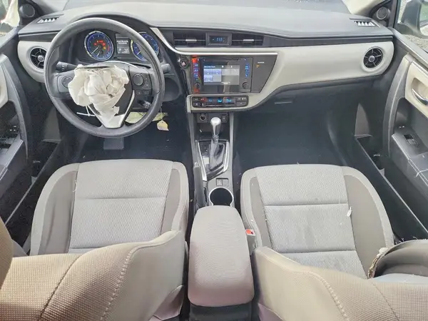 5YFBURHE3HP576930 2017 TOYOTA COROLLA - Image 8