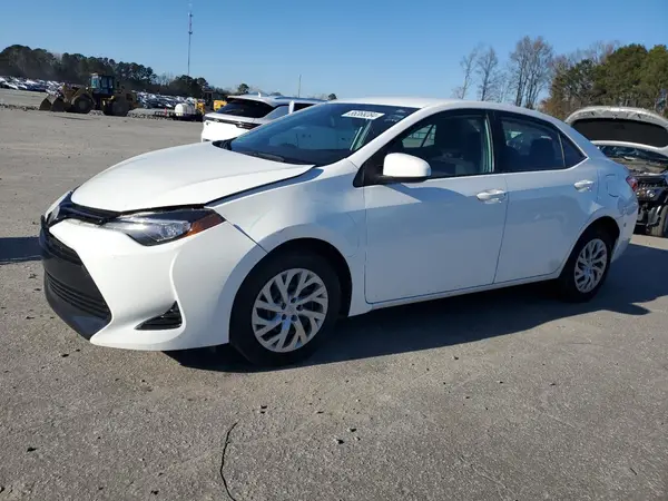 5YFBURHE3HP579584 2017 TOYOTA COROLLA - Image 1