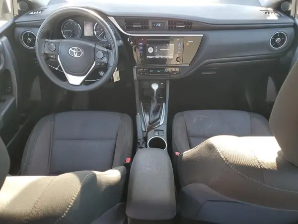 5YFBURHE3HP579584 2017 TOYOTA COROLLA - Image 8