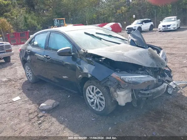 5YFBURHE3HP579844 2017 TOYOTA COROLLA - Image 1