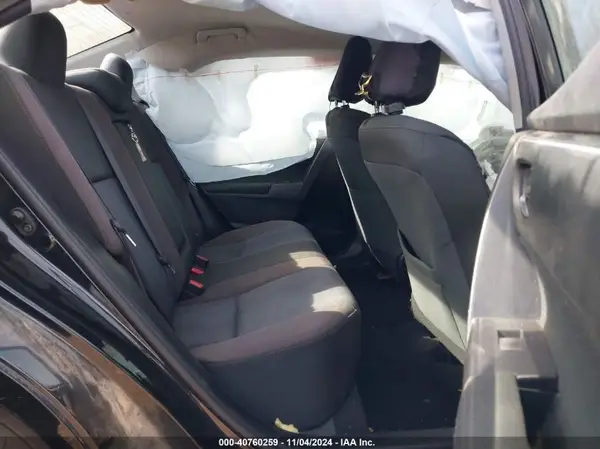 5YFBURHE3HP579844 2017 TOYOTA COROLLA - Image 8