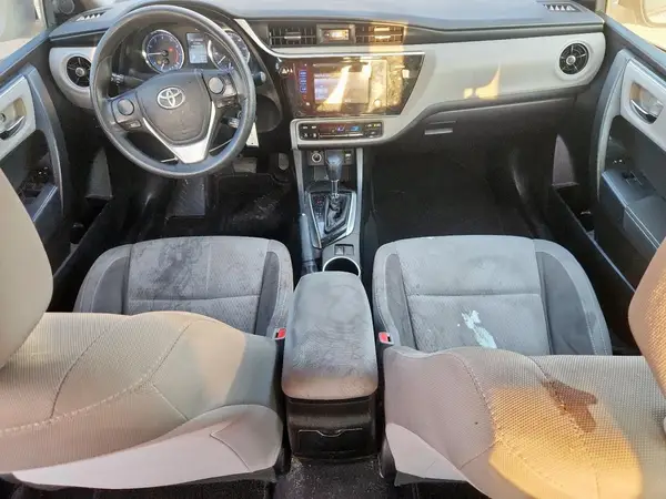5YFBURHE3HP583456 2017 TOYOTA COROLLA - Image 8