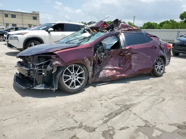 5YFBURHE3HP585238 2017 TOYOTA COROLLA - Image 1