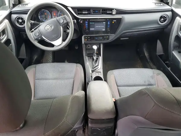 5YFBURHE3HP587457 2017 TOYOTA COROLLA - Image 8