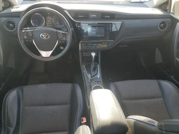 5YFBURHE3HP589807 2017 TOYOTA COROLLA - Image 8