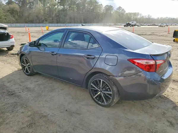 5YFBURHE3HP595123 2017 TOYOTA COROLLA - Image 2