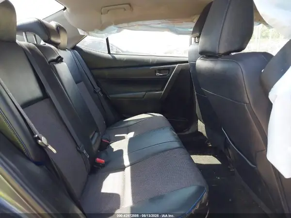 5YFBURHE3HP595168 2017 TOYOTA COROLLA - Image 8