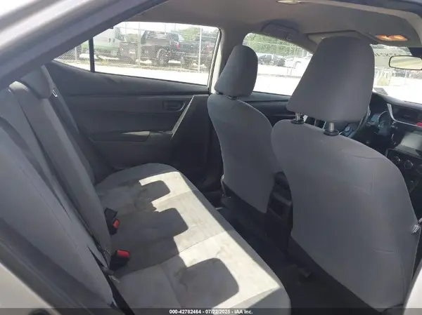5YFBURHE3HP595381 2017 TOYOTA COROLLA - Image 8