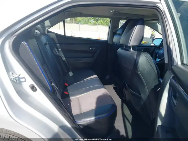5YFBURHE3HP596546 2017 TOYOTA COROLLA - Image 8