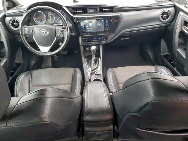 5YFBURHE3HP597938 2017 TOYOTA COROLLA - Image 8