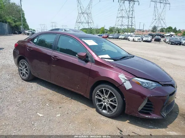 5YFBURHE3HP600269 2017 TOYOTA COROLLA - Image 1