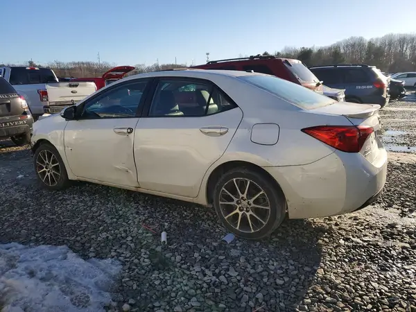 5YFBURHE3HP604127 2017 TOYOTA COROLLA - Image 2
