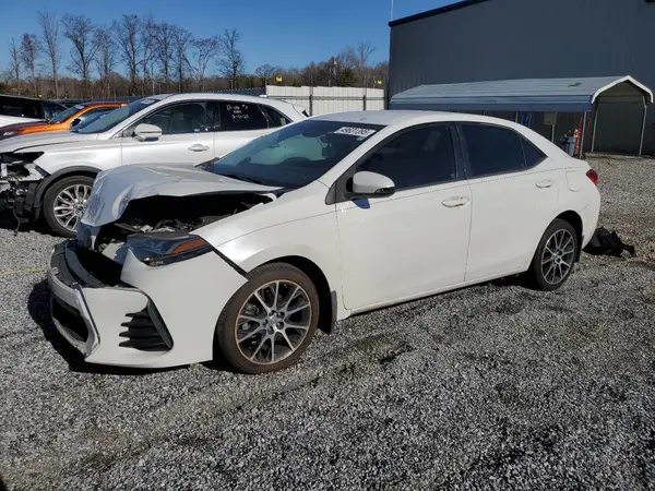 5YFBURHE3HP605620 2017 TOYOTA COROLLA - Image 1