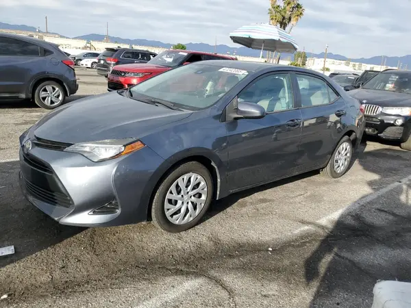 5YFBURHE3HP605830 2017 TOYOTA COROLLA - Image 1