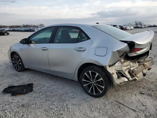 5YFBURHE3HP608968 2017 TOYOTA COROLLA - Image 2