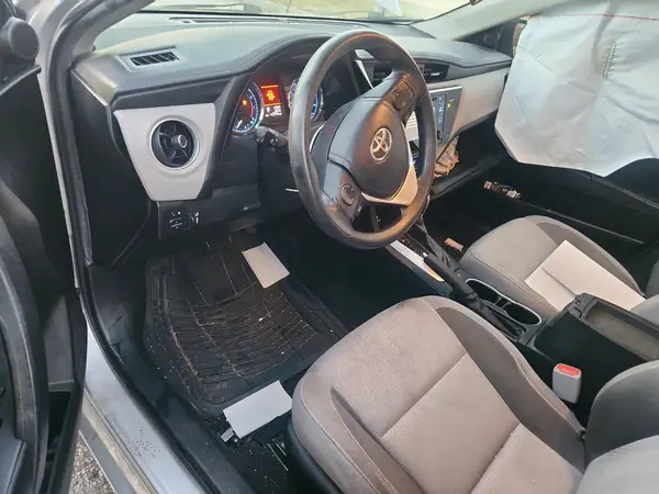 5YFBURHE3HP611305 2017 TOYOTA COROLLA - Image 8