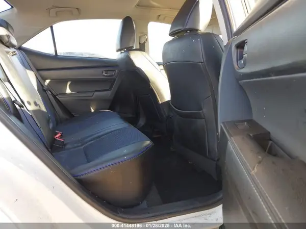 5YFBURHE3HP613569 2017 TOYOTA COROLLA - Image 8