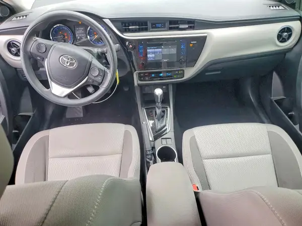 5YFBURHE3HP615757 2017 TOYOTA COROLLA - Image 8