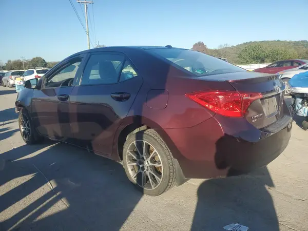 5YFBURHE3HP619372 2017 TOYOTA COROLLA - Image 2