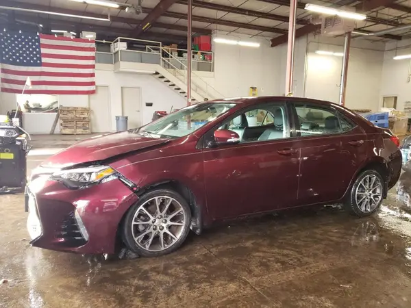 5YFBURHE3HP619517 2017 TOYOTA COROLLA - Image 1