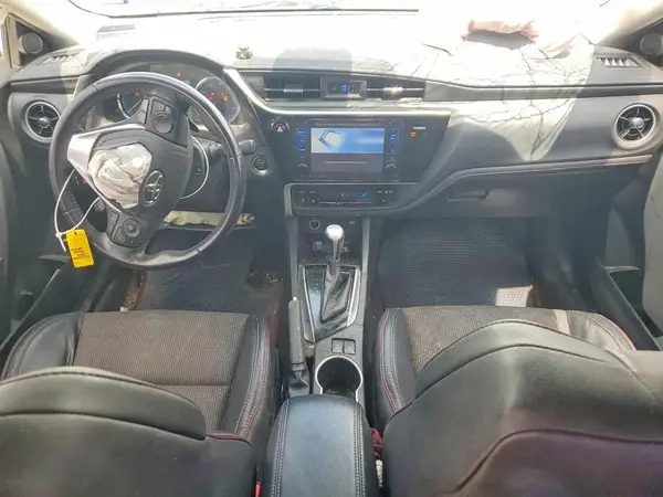 5YFBURHE3HP620859 2017 TOYOTA COROLLA - Image 8