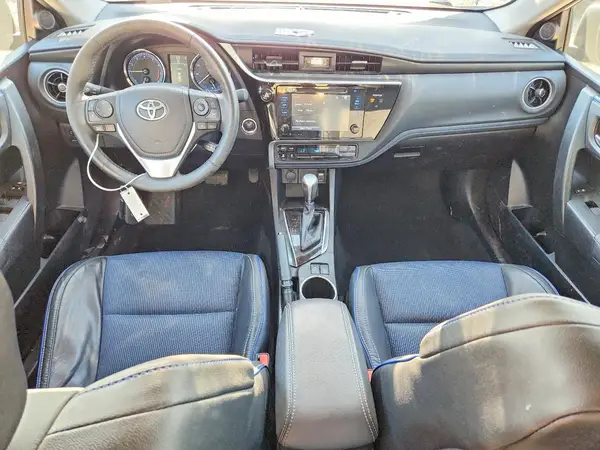 5YFBURHE3HP623308 2017 TOYOTA COROLLA - Image 8