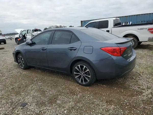 5YFBURHE3HP625236 2017 TOYOTA COROLLA - Image 2
