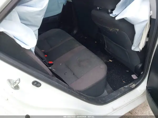 5YFBURHE3HP629979 2017 TOYOTA COROLLA - Image 8